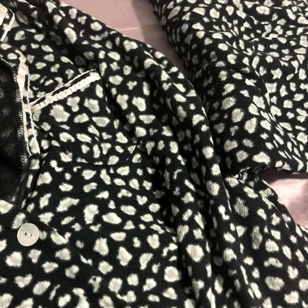 Aria Monochrome Pajama Set - Picture 6 of 8